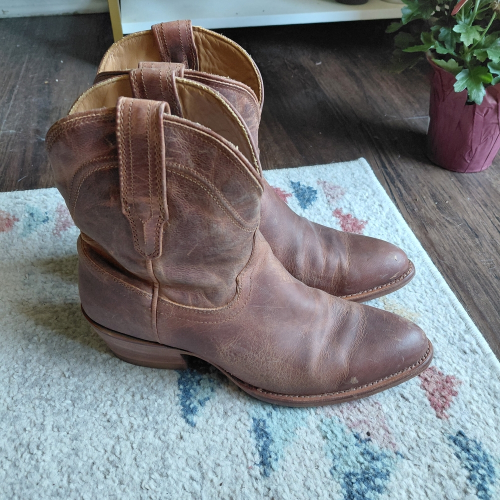 Tecovas Brown Daisy Distressed Leather Western Ankle Boots  7.5 - Picture 2 of 8